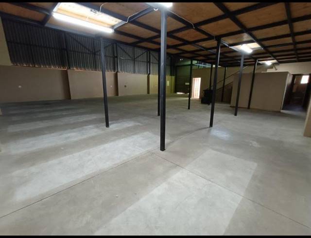 INDUSTRIAL PROPERTY TO RENT IN STORMILL